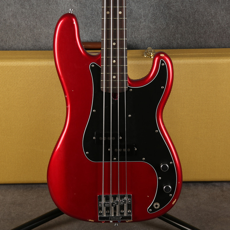 Fender Nate Mendel Precision Bass - Candy Apple Red - 2nd Hand (167932)