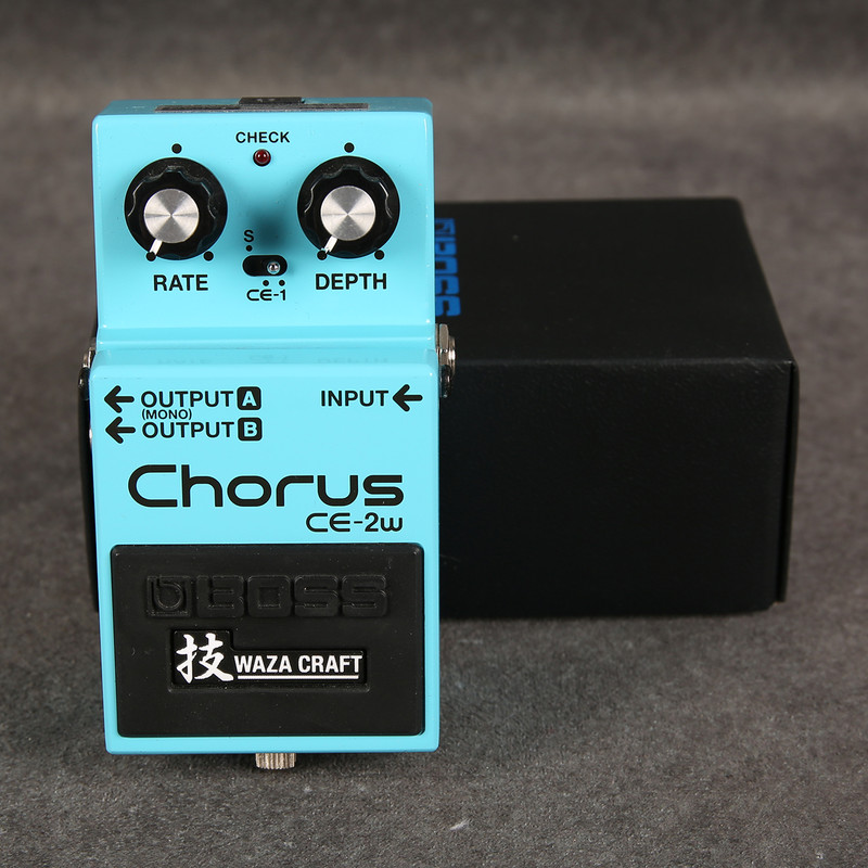 Boss CE-2W - 2nd Hand (168557)