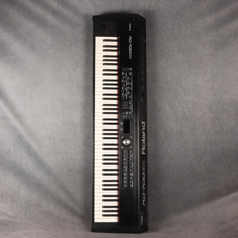 Roland RD700GX Digital Stage Piano **COLLECTION ONLY** - 2nd Hand