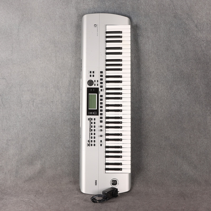 Korg I3 Music Workstation - 2nd Hand (165095)