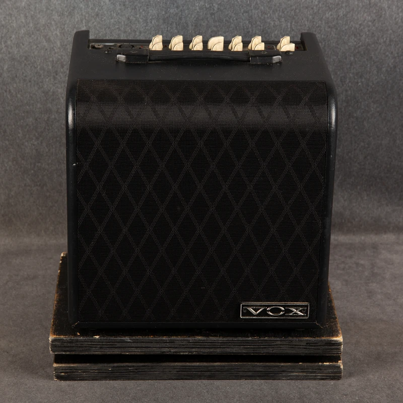 Vox AGA70 Acoustic Guitar Amplifier - 2nd Hand