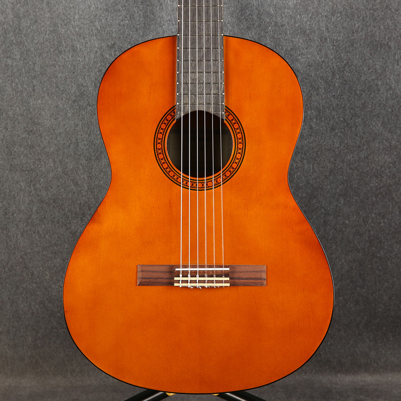 Yamaha CS40 3/4 Size Classical Guitar - 2nd Hand