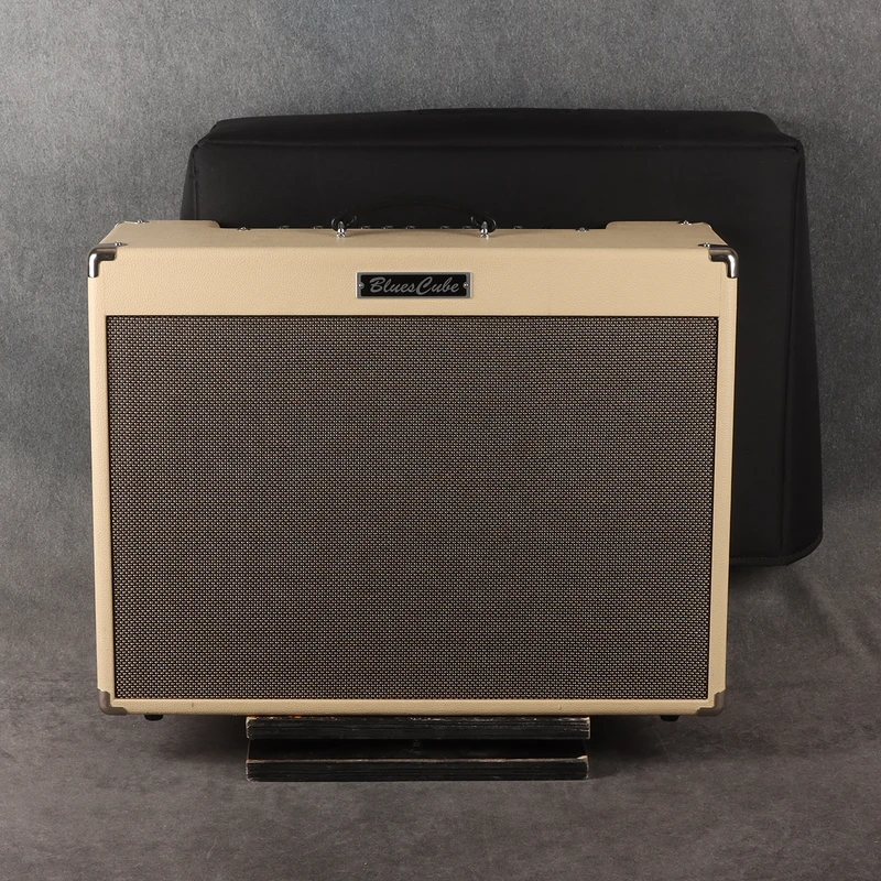 Roland Blues Cube Artist 2x12 Combo - Blonde - 2nd Hand