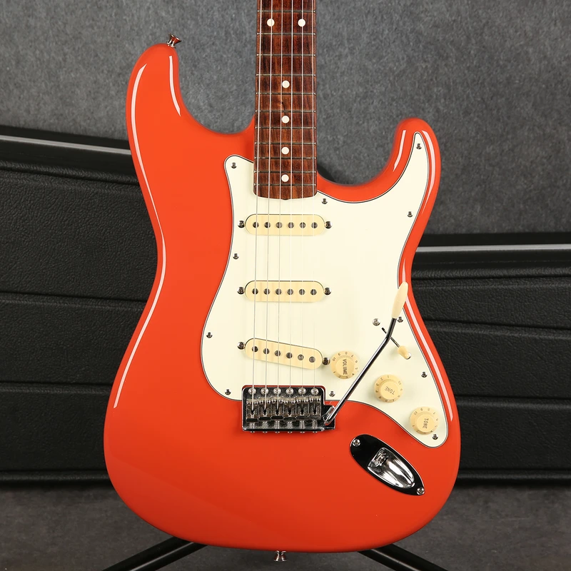 Fender MIJ Classic 60s Stratocaster - Fiesta Red - 2nd Hand