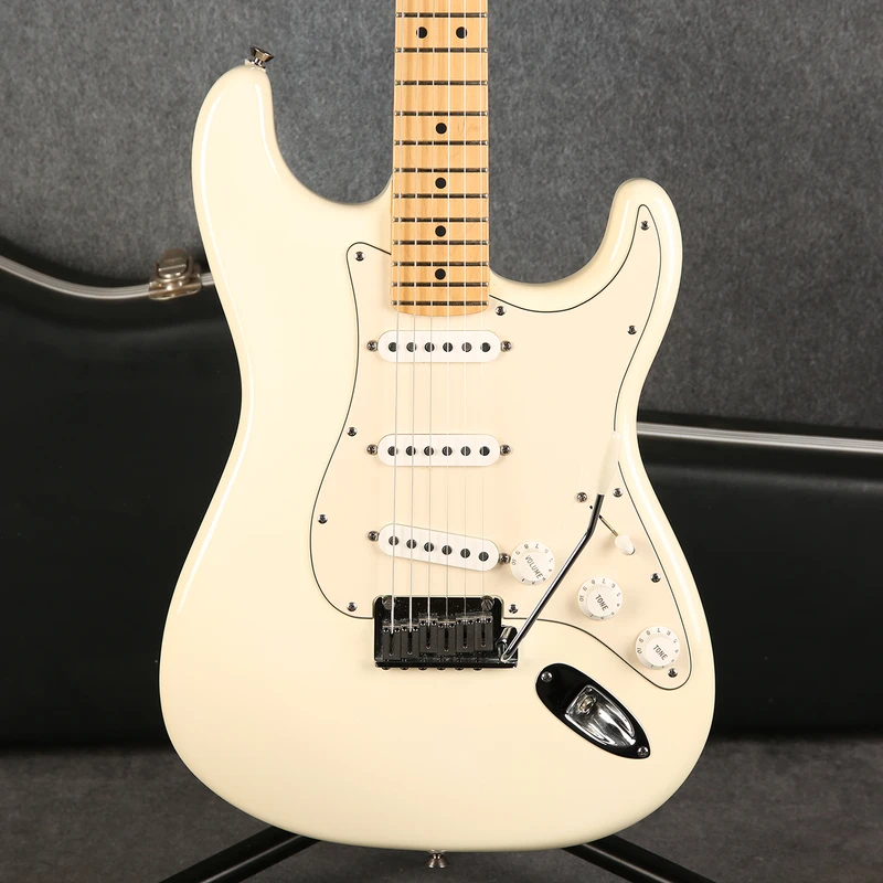 Fender USA Standard Stratocaster - Olympic White - 2nd Hand