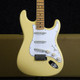 Fender Yngwie Malmsteen Stratocaster, MN - Vintage White w/ Case - 2nd Hand