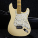 Fender Stratocaster Plus - Vintage White w/ Hard Case - 2nd Hand