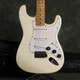 Fender Standard Stratocaster MIM - Arctic White w/Gig Bag - 2nd Hand