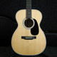 Martin 00-28 Acoustic Guitar w/ Hard Case - 2nd Hand