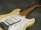 Fender Player HSS Stratocaster - MN - Buttercream - 2nd Hand Fender Player HSS Stratocaster - MN - Buttercream - 2nd Hand