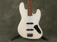 Fender MIM Standard Jazz Bass - White - 2nd Hand