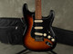 Fender Deluxe Stratocaster - Sunburst w/Gig Bag - 2nd Hand (111406) Fender Deluxe Stratocaster - Sunburst w/Gig Bag - 2nd Hand (111406)