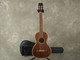 Vintage Viator Paul Brett Acoustic Guitar - Natural w/Gig Bag - 2nd Hand Vintage Viator Paul Brett Acoustic Guitar - Natural w/Gig Bag - 2nd Hand