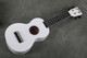 Mahalo MR1 Rainbow Ukulele - White w/Gig Bag - Ex Demo