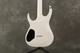 Washburn Parallaxe Solar 16 - White - 2nd Hand