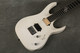 Washburn Parallaxe Solar 16 - White - 2nd Hand