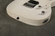 Washburn Parallaxe Solar 16 - White - 2nd Hand