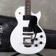 Gibson Les Paul Tribute Bigsby B5 - Worn White - Gig Bag - 2nd Hand