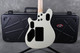 EVH USA Wolfgang Signature - Ivory - Hard Case - 2nd Hand EVH USA Wolfgang Signature - Ivory - Hard Case - 2nd Hand