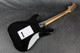 Squier Bullet Stratocaster - Black - 2nd Hand (120995) Squier Bullet Stratocaster - Black - 2nd Hand (120995)
