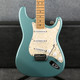 Fender USA Roadhouse Stratocaster - Teal Green Metallic - Hard Case - 2nd Hand Fender USA Roadhouse Stratocaster - Teal Green Metallic - Hard Case - 2nd Hand