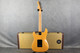 Fender American Standard HSS Stratocaster - Butterscotch - Hard Case - 2nd Hand Fender American Standard HSS Stratocaster - Butterscotch - Hard Case - 2nd Hand