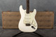 Fender Original 1964 Stratocaster - White - Case **COLLECTION ONLY** - 2nd Hand Fender Original 1964 Stratocaster - White - Case **COLLECTION ONLY** - 2nd Hand