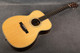Eastman E8OM - Natural - Hard Case - 2nd Hand