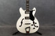 Hagstrom Viking Bass - White - 2nd Hand