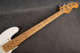 Fender Player Jazz Bass - Polar White - Gig Bag - 2nd Hand