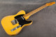 Fender Custom Shop 1952 Telecaster Relic - Butterscotch - Hard Case - 2nd Hand Fender Custom Shop 1952 Telecaster Relic - Butterscotch - Hard Case - 2nd Hand