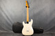 Fender Deluxe Roadhouse Stratocaster 2007-2014 - Arctic White - Case - 2nd Hand Fender Deluxe Roadhouse Stratocaster 2007-2014 - Arctic White - Case - 2nd Hand