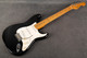 Fender American Standard Stratocaster 1993 - Black - Hard Case - 2nd Hand Fender American Standard Stratocaster 1993 - Black - Hard Case - 2nd Hand