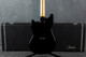 Fender Mustang Offset Series 2016 - Diamarzio Hotrail - Black - Case - 2nd Hand Fender Mustang Offset Series 2016 - Diamarzio Hotrail - Black - Case - 2nd Hand