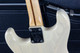 Schecter USA Traditional White Blonde with Lindy Fralins - Hard Case - 2nd Hand