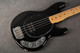 Ernie Ball Music Man StingRay 4 - Black - Hard Case - 2nd Hand Ernie Ball Music Man StingRay 4 - Black - Hard Case - 2nd Hand