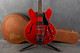 Gibson ES-335 - Bigsby - Satin Cherry - Hard Case - 2nd Hand