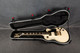 Epiphone Les Paul Custom Pro - Alpine White - Hard Case - 2nd Hand Epiphone Les Paul Custom Pro - Alpine White - Hard Case - 2nd Hand