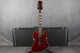BC Rich Masterpiece Mockingbird - Dragon Blood - Hard Case - 2nd Hand (130941) BC Rich Masterpiece Mockingbird - Dragon Blood - Hard Case - 2nd Hand (130941)