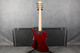 BC Rich Masterpiece Mockingbird - Dragon Blood - Hard Case - 2nd Hand (130941) BC Rich Masterpiece Mockingbird - Dragon Blood - Hard Case - 2nd Hand (130941)