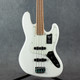 Fender Player Jazz Bass Fretless - Polar White - Boxed - 2nd Hand Fender Player Jazz Bass Fretless - Polar White - Boxed - 2nd Hand