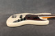 Fender American Vintage II 1966 Jazz Bass - Olympic White - Hard Case - 2nd Hand
