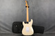 Fender Vintera 60s Stratocaster Modified - Olympic White - Gig Bag - 2nd Hand Fender Vintera 60s Stratocaster Modified - Olympic White - Gig Bag - 2nd Hand