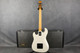 Burns The Marvin 40th Anniversary - Shadows White - Hard Case - 2nd Hand