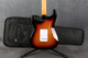 Fender Vintera 60s Stratocaster - 3 Tone Sunburst - Gig Bag - 2nd Hand Fender Vintera 60s Stratocaster - 3 Tone Sunburst - Gig Bag - 2nd Hand