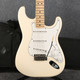 Fender Classic Series 70s Stratocaster - Olympic White - Gig Bag - 2nd Hand Fender Classic Series 70s Stratocaster - Olympic White - Gig Bag - 2nd Hand