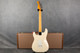 Fender American Vintage II 1961 Stratocaster - Olympic White - Case - 2nd Hand (132964) Fender American Vintage II 1961 Stratocaster - Olympic White - Case - 2nd Hand (132964)