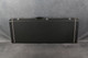 Fender 1975 Stratocaster - Black - Hard Case - 2nd Hand Fender 1975 Stratocaster - Black - Hard Case - 2nd Hand