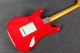 Squier Classic Vibe Simon Neil Stratocaster - Fiesta Red - Hard Case - 2nd Hand Squier Classic Vibe Simon Neil Stratocaster - Fiesta Red - Hard Case - 2nd Hand