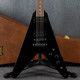 Gibson 80s Flying V - Ebony - Hard Case - 2nd Hand (134340) Gibson 80s Flying V - Ebony - Hard Case - 2nd Hand (134340)